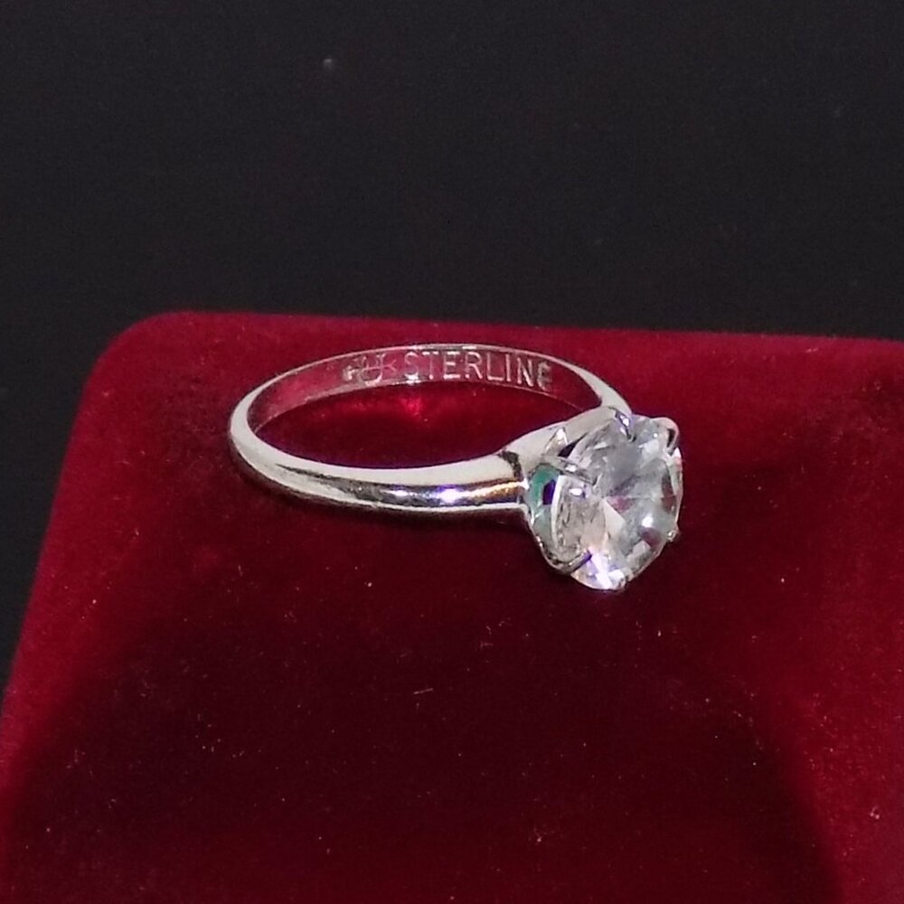 Vintage IOC Signed Uncas Sterling Silver Large Solitaire 6 Prong Size 7 Ring - Picture 13 of 13